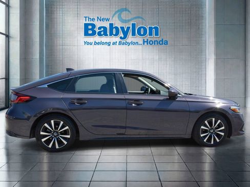 Used 2024 Honda Civic EX-L image 5
