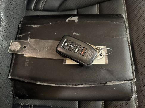 Used 2017 Lexus RC 200t F Sport image 26