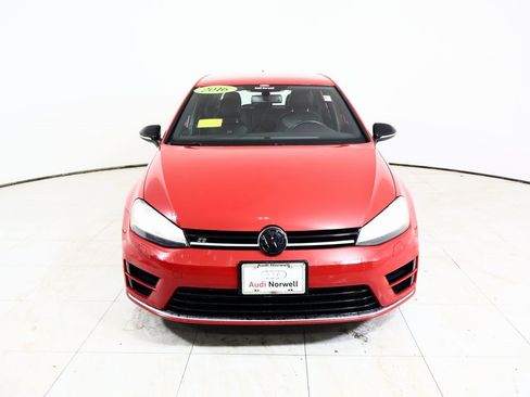Used 2016 Volkswagen Golf R 4-Door image 10