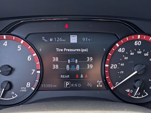 Used 2024 Nissan Frontier PRO-4X w/ Pro Premium Package AWD/4WD image 36