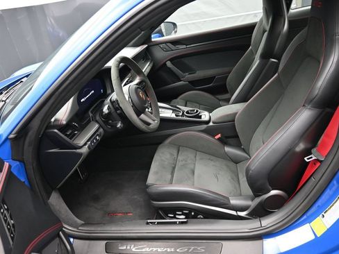 Used 2025 Porsche 911 Carrera GTS RWD image 7