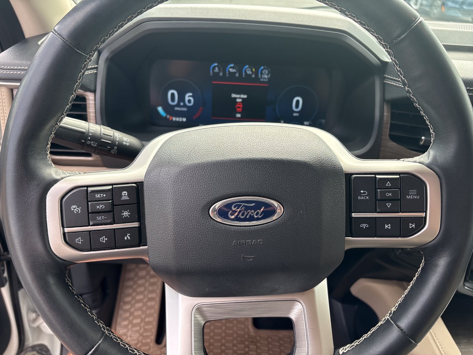 Used 2024 Ford Expedition Limited AWD/4WD image 19