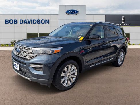 Certified 2022 Ford Explorer Limited w/ Limited Technology Package AWD/4WD image 1