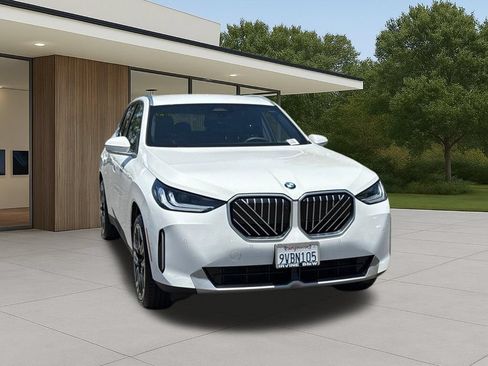 Used 2026 BMW X3 xDrive30i w/ Premium Package AWD/4WD image 5