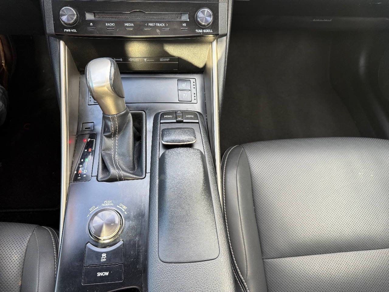 Used 2014 Lexus IS 250 w/ Navigation Package RWD image 19