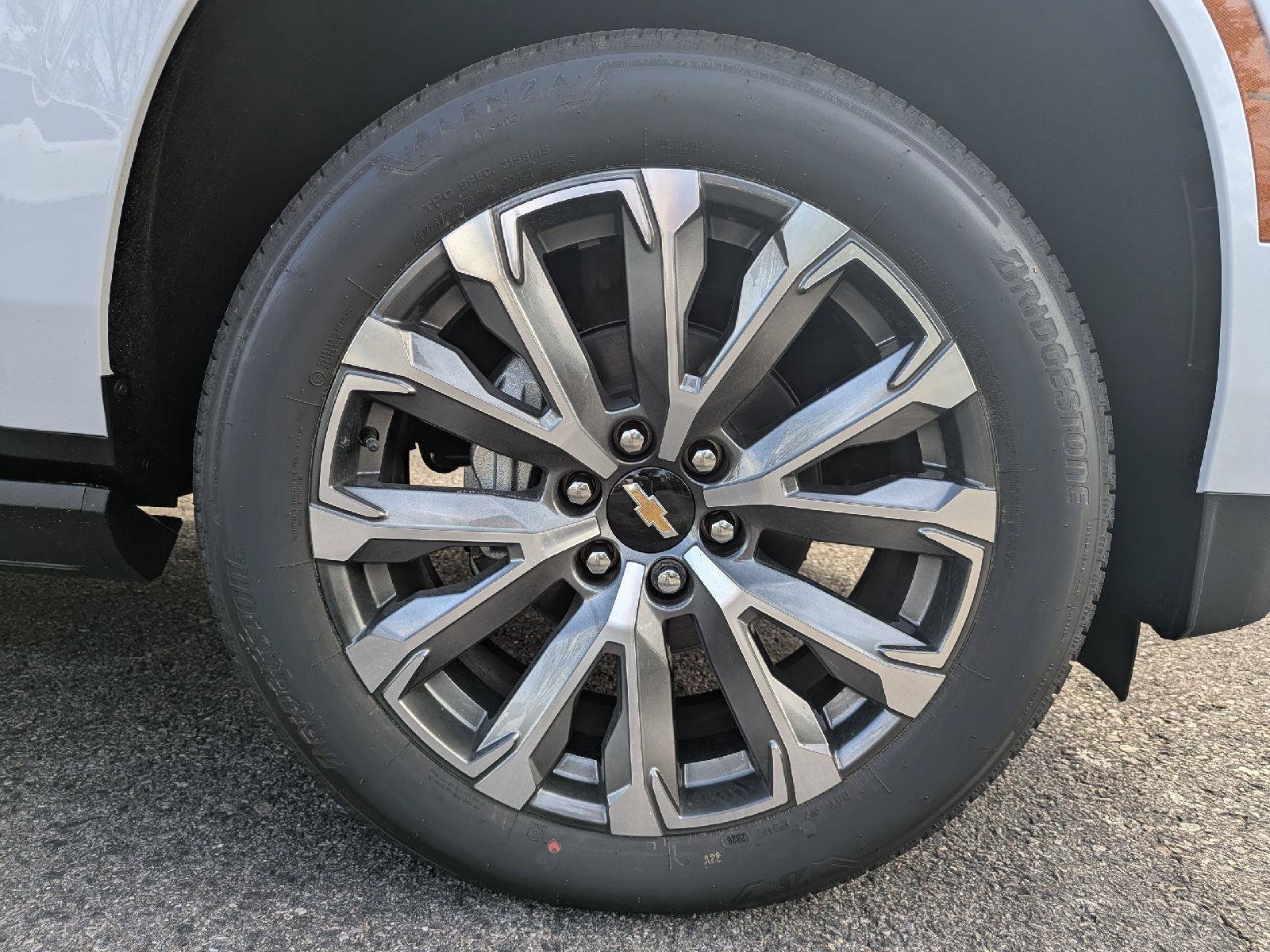 New 2026 Chevrolet Tahoe High Country AWD/4WD image 33