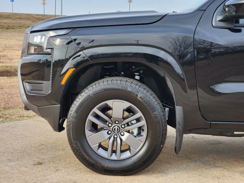 New 2026 Nissan Frontier SV w/ All-Weather Content Package image 10