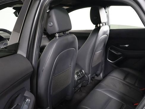 Used 2022 Jaguar E-PACE SE image 29