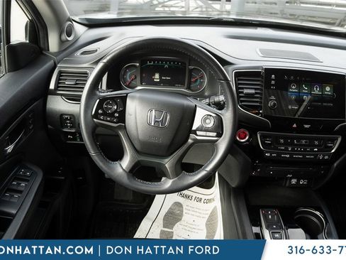 Used 2022 Honda Pilot Touring image 5
