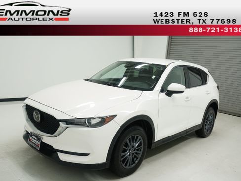 Used 2020 MAZDA CX-5 Touring FWD image 1