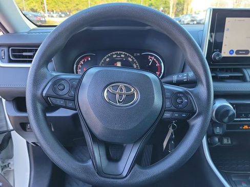 Used 2024 Toyota RAV4 LE image 22