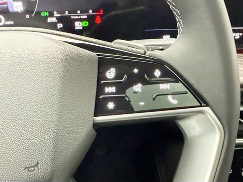 Used 2025 Audi Q5 2.0T Premium Plus w/ Premium Plus image 13