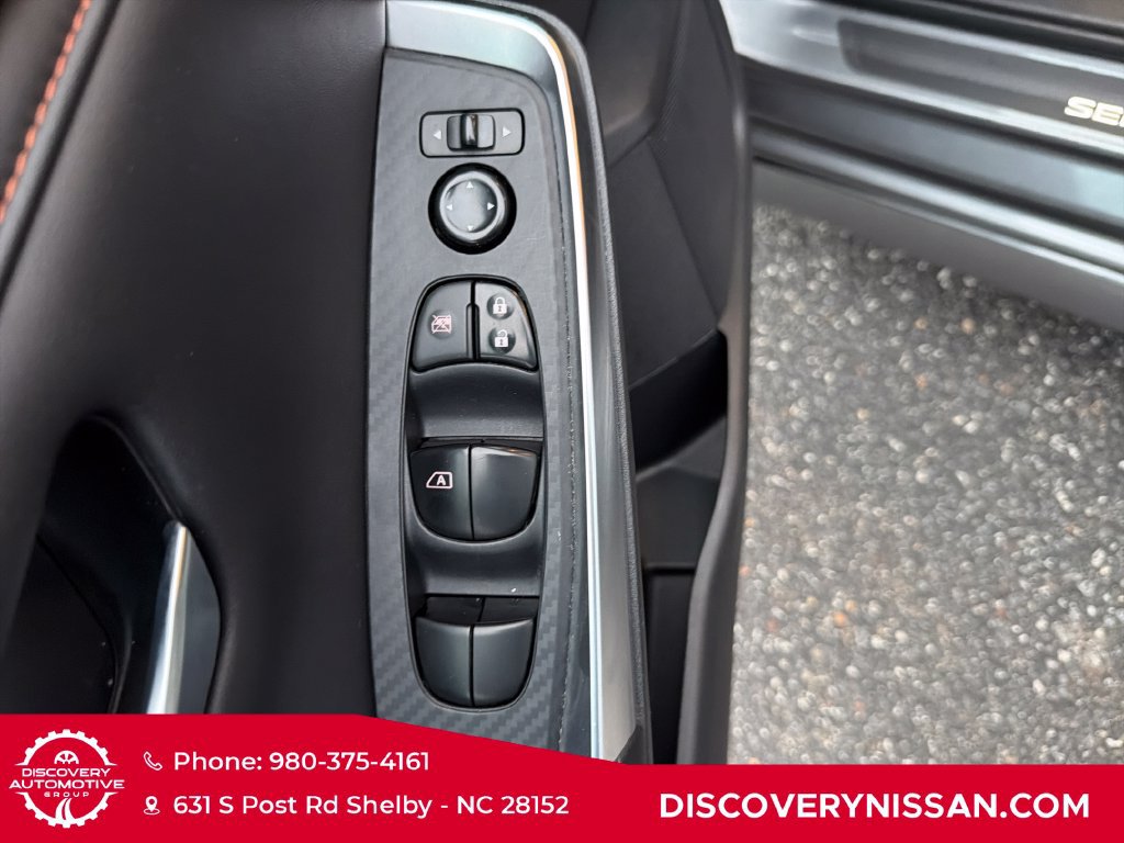 Used 2022 Nissan Sentra SR w/ Midnight Edition FWD image 11