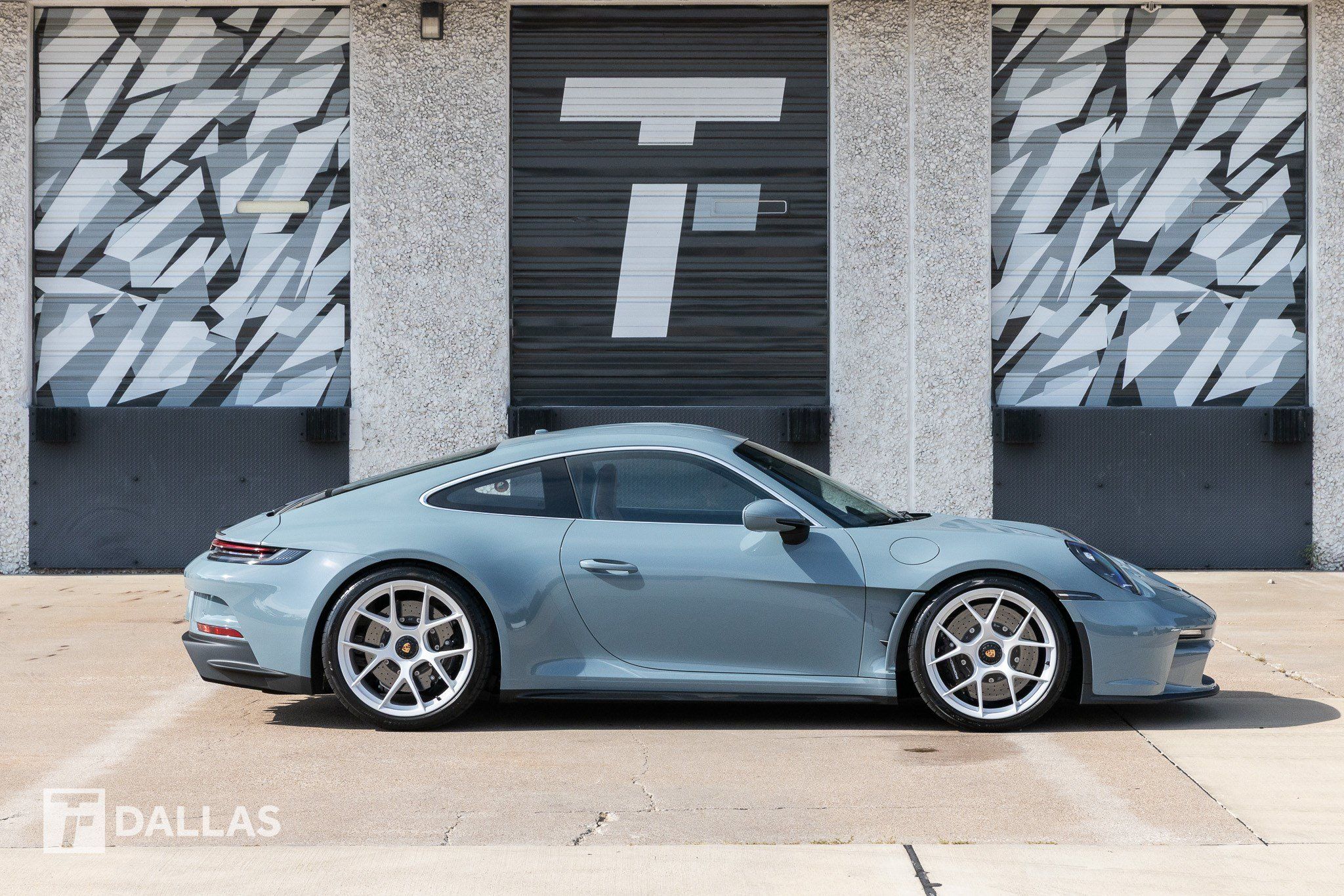 Used 2024 Porsche 911 S/T RWD image 22
