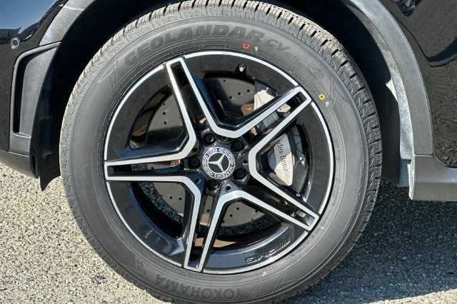 Used 2022 Mercedes-Benz GLC 300 4MATIC image 33