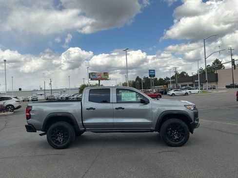 New 2026 Chevrolet Colorado Trail Boss AWD/4WD image 2