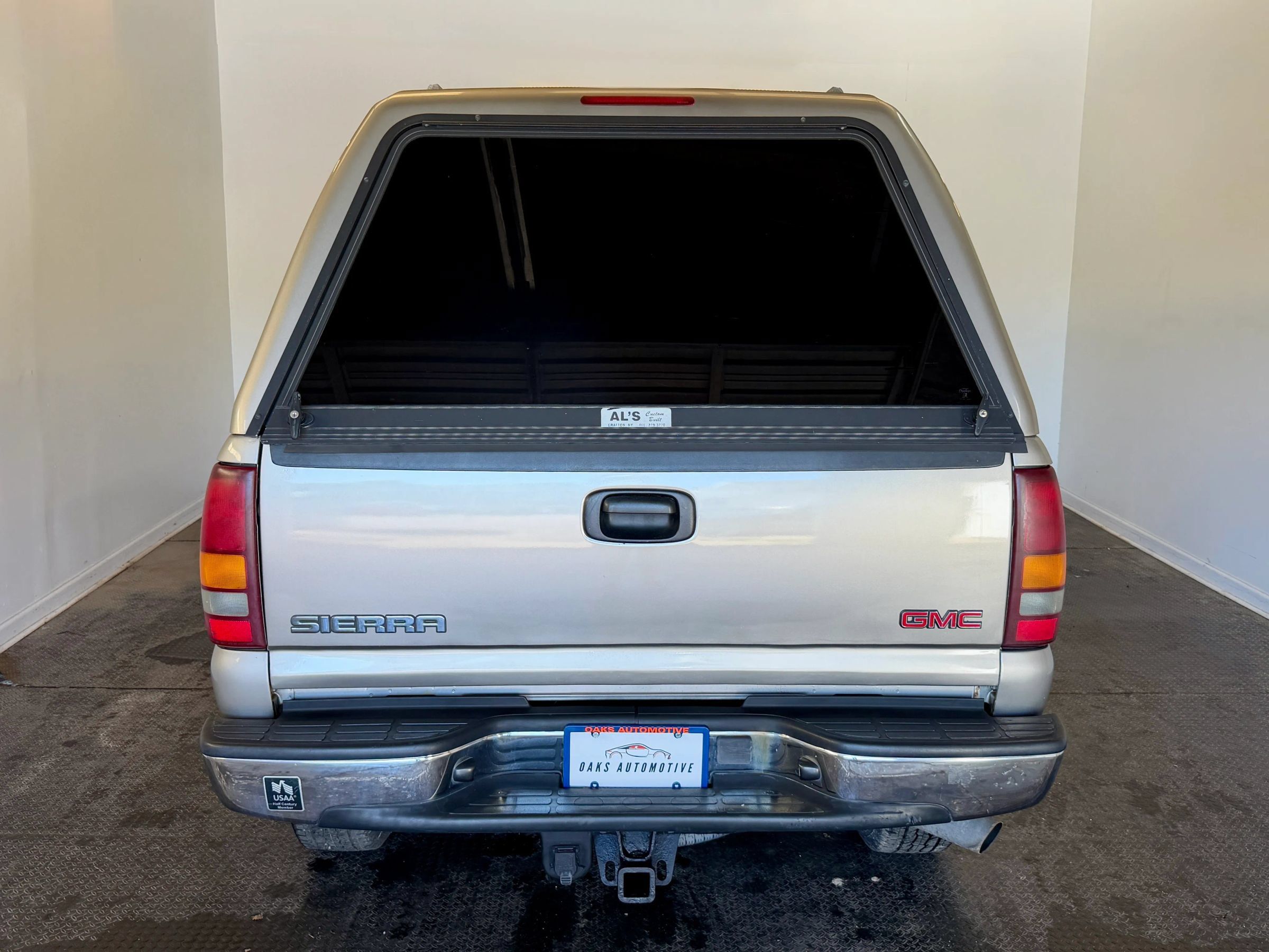 Used 2002 GMC Sierra 2500 4x4 Crew Cab HD w/ Snow Plow Prep Pkg image 6