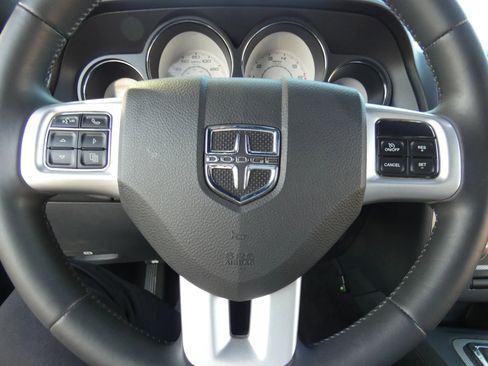 Used 2014 Dodge Challenger R/T image 52