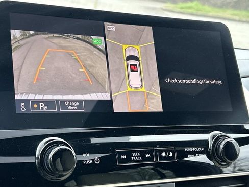 Used 2024 INFINITI QX80 Sensory image 39