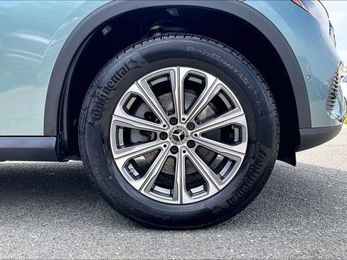 Used 2026 Mercedes-Benz GLC 300 4MATIC image 9