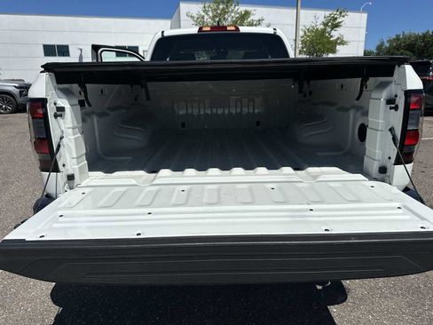Used 2024 Nissan Frontier S RWD image 25