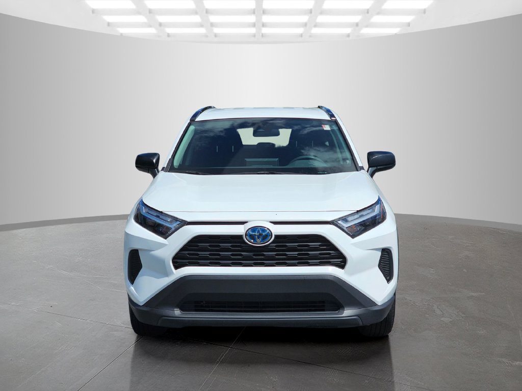 Used 2024 Toyota RAV4 LE AWD/4WD image 2
