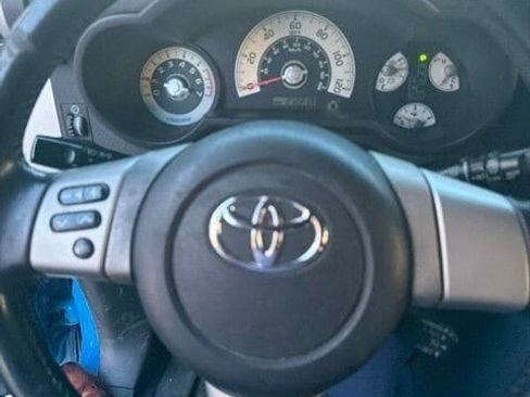 Used 2007 Toyota FJ Cruiser 2WD image 3