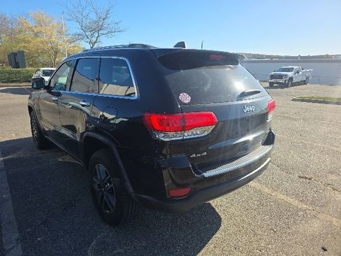 Used 2019 Jeep Grand Cherokee Limited AWD/4WD image 5
