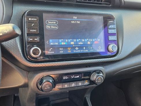 Used 2022 Nissan Kicks SV image 20