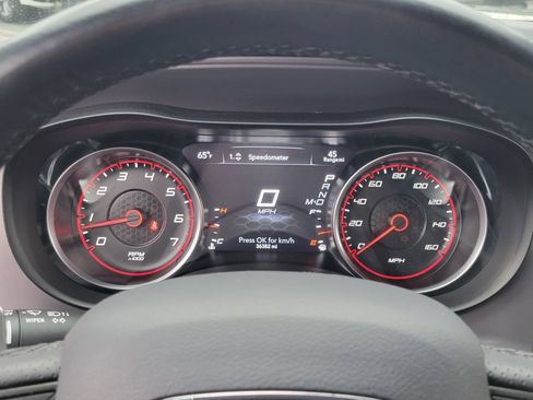 Used 2023 Dodge Charger R/T w/ Plus Group RWD image 7