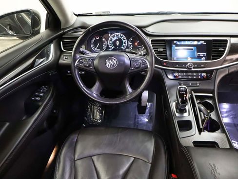 Used 2017 Buick LaCrosse Premium image 14