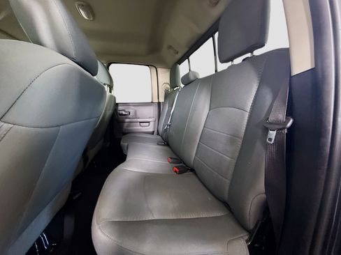Used 2018 RAM 1500 Classic SLT RWD image 24