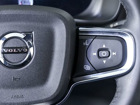 Certified 2023 Volvo C40 P8 Recharge Ultimate w/ Protection Package Premier image 13