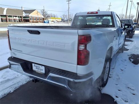 Used 2022 Chevrolet Silverado 1500 W/T w/ WT Fleet Convenience Package image 15