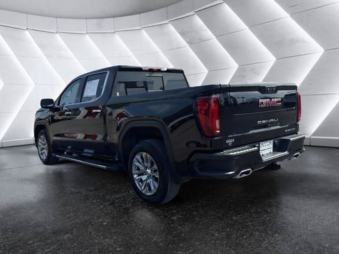 Used 2023 GMC Sierra 1500 Denali w/ Technology Package AWD/4WD image 5