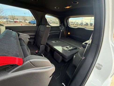 Used 2023 Dodge Durango GT image 25