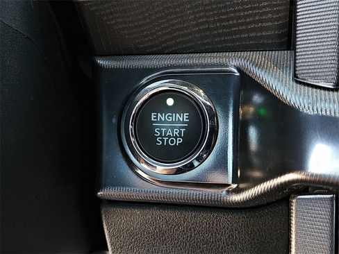 Used 2021 Ford F150 Platinum w/ Equipment Group 701A High image 22