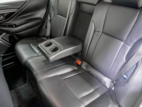 Used 2020 Subaru Outback Limited image 31