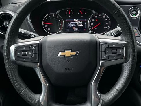 Used 2024 Chevrolet Blazer LT w/ Convenience Package FWD image 12