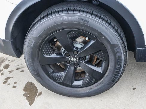 Used 2022 Land Rover Discovery Sport S image 13