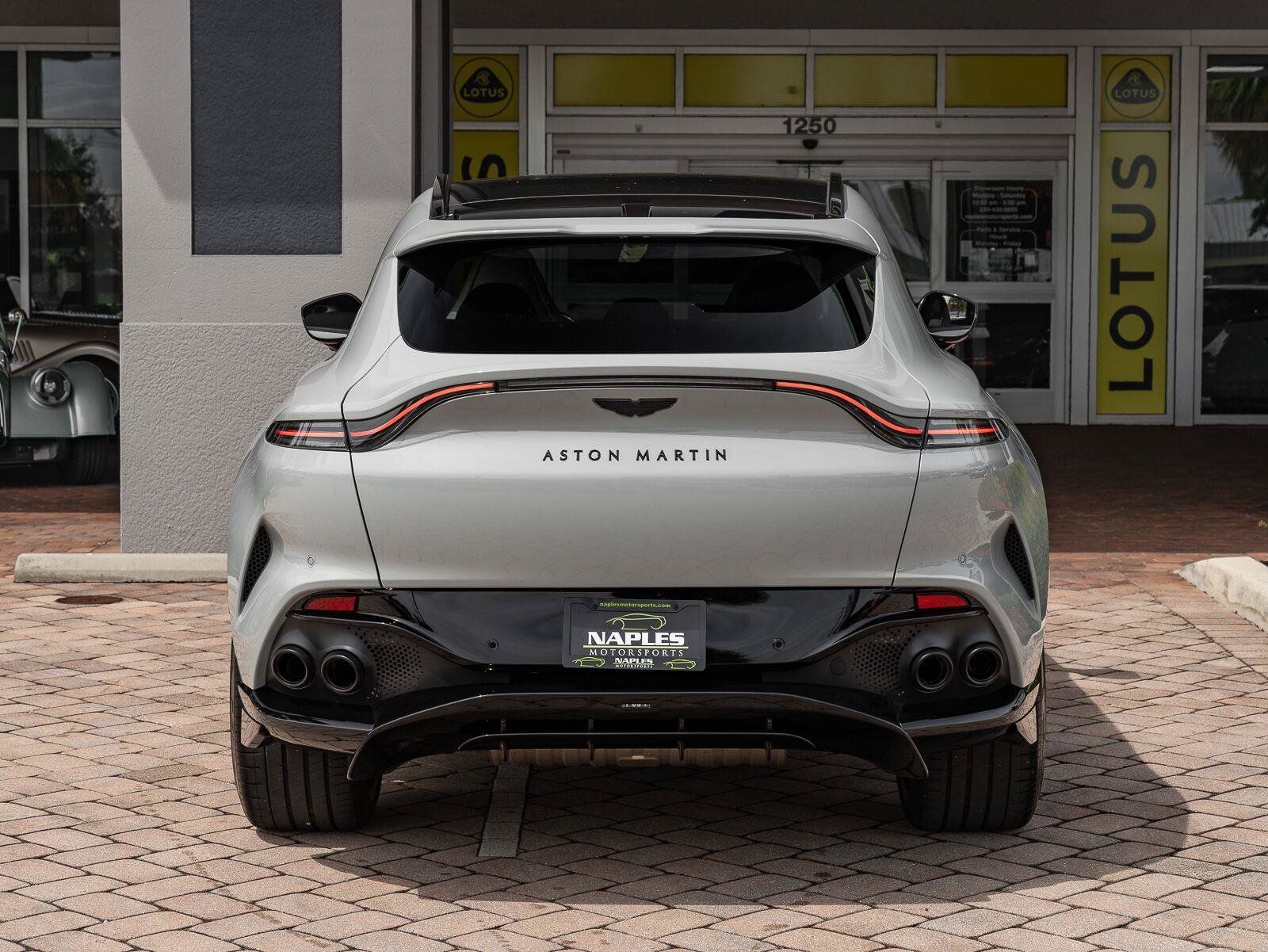 Used 2025 Aston Martin DBX 707 AWD/4WD image 40