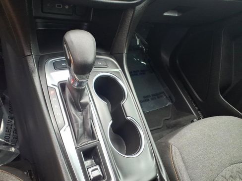 Used 2024 Chevrolet Equinox LT image 14