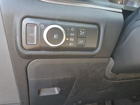 Used 2023 Ford Explorer Limited w/ Equipment Group 301A image 17