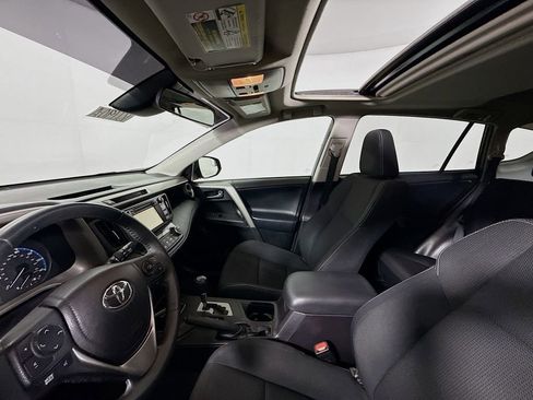 Certified 2018 Toyota RAV4 XLE FWD image 20