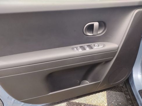 New 2026 Hyundai Ioniq 5 SE image 16