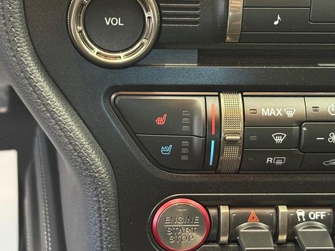 Certified 2020 Ford Mustang Shelby GT350 w/ Technology Package image 18