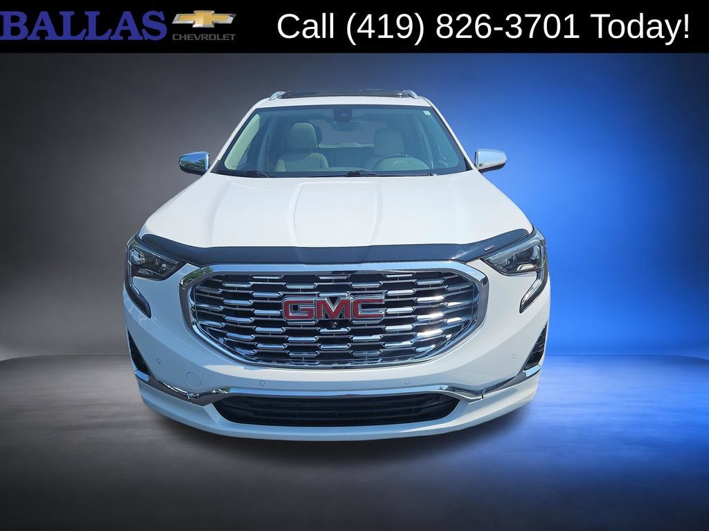 Used 2019 GMC Terrain Denali w/ GMC Pro Grade Package AWD/4WD image 8