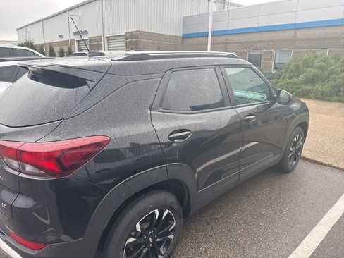 Used 2023 Chevrolet TrailBlazer LT image 11