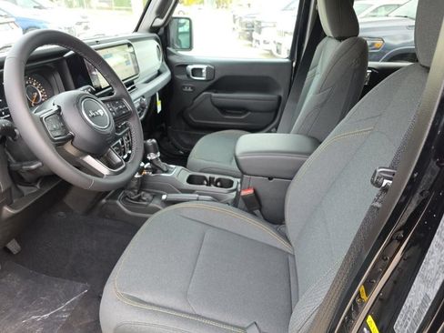 Certified 2025 Jeep Wrangler Unlimited Sport AWD/4WD image 17