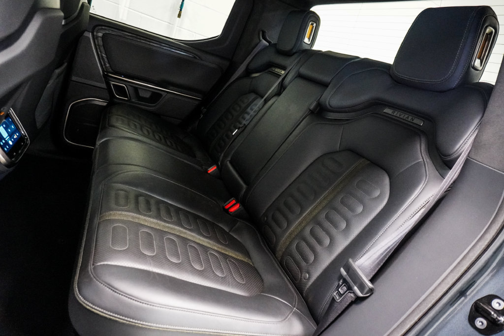 Used 2022 Rivian R1T Launch Edition AWD/4WD image 9